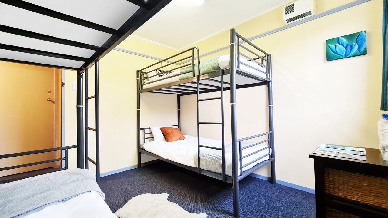 Photo of Bedroom in Orepuki