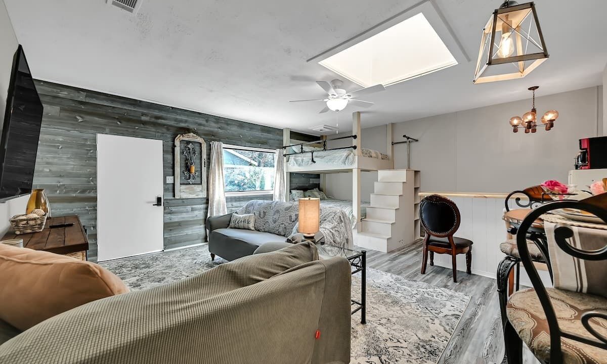 Photo of Livingroom in Porter