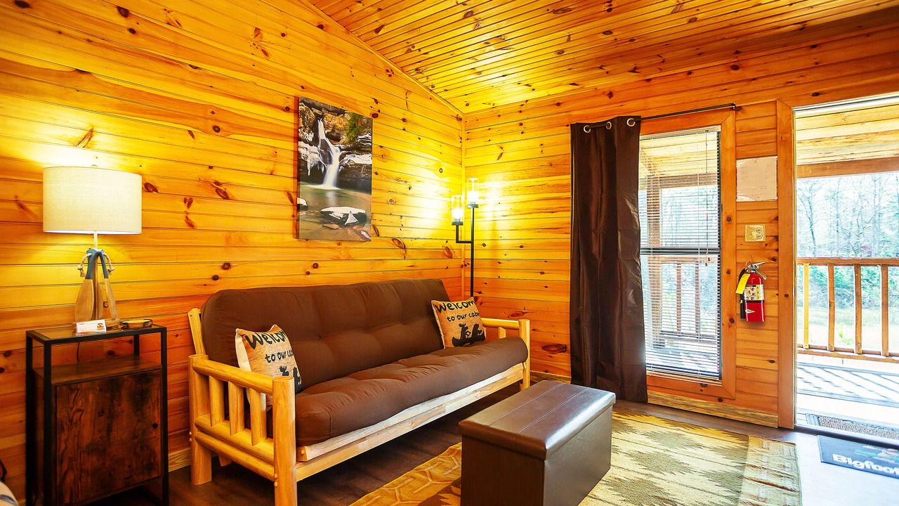 Photo of Bedroom in Benton