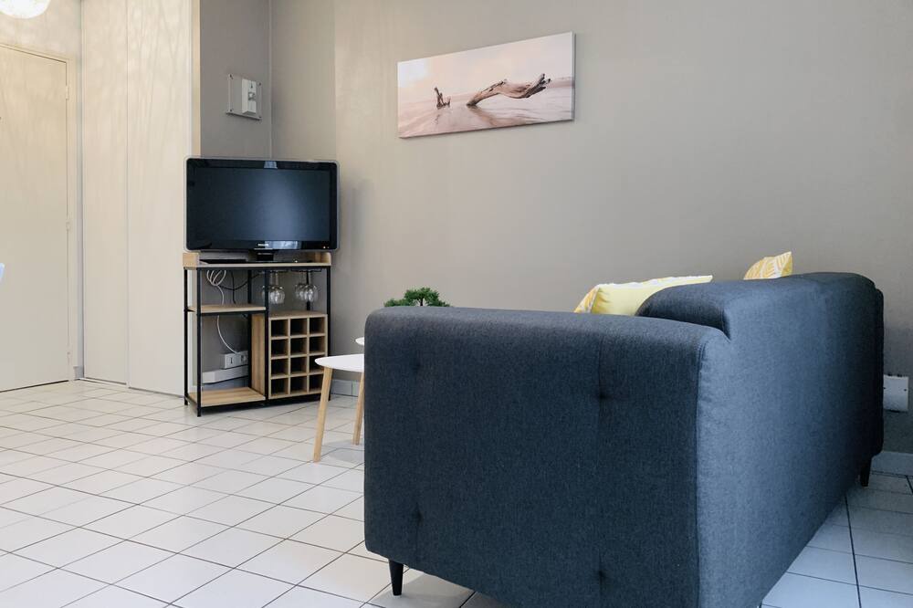 Photo of Livingroom in Quartier Exposition-Bajatiere