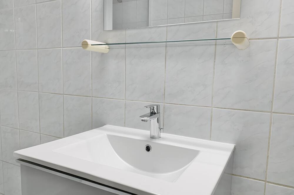 Photo of Bathroom in Quartier Exposition-Bajatiere