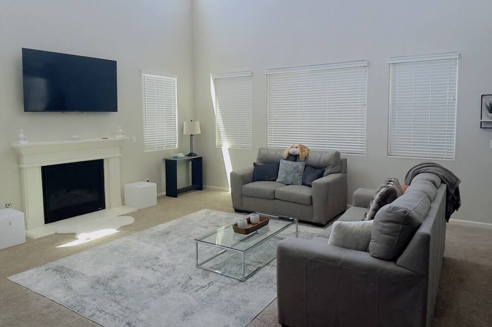 Photo of Livingroom in Clovis