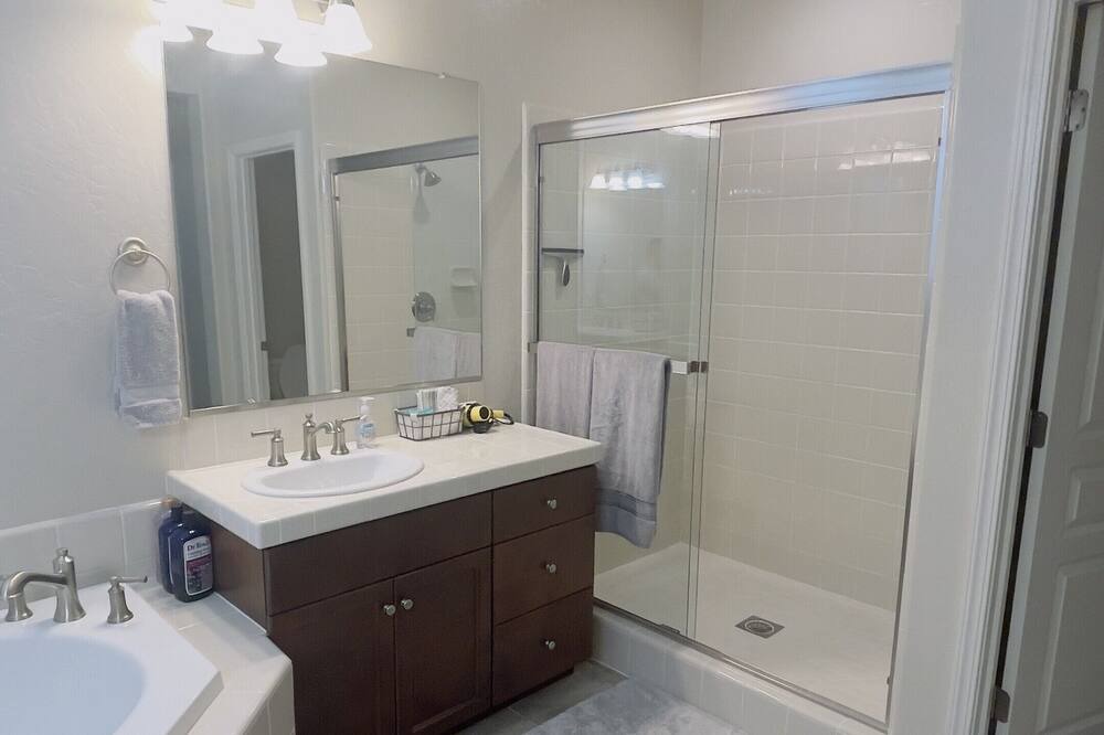 Photo of Bathroom in Clovis