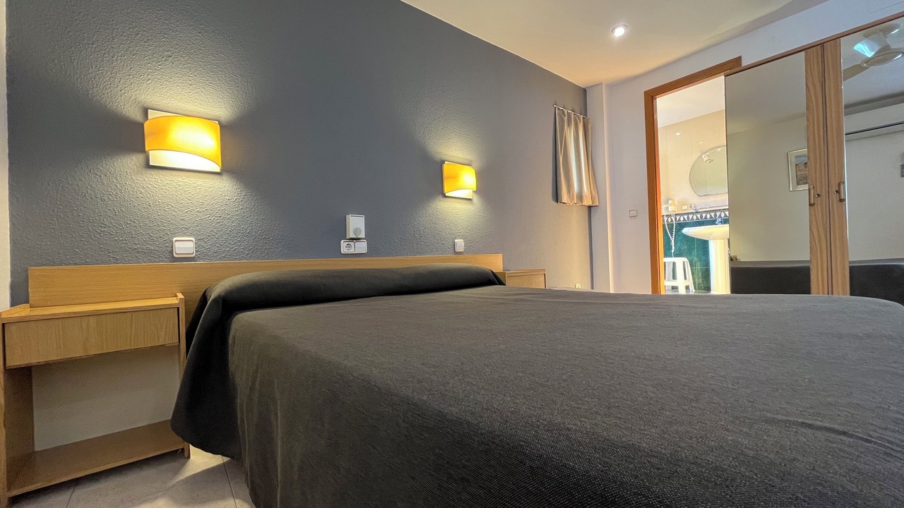 Photo of Bedroom in Angles