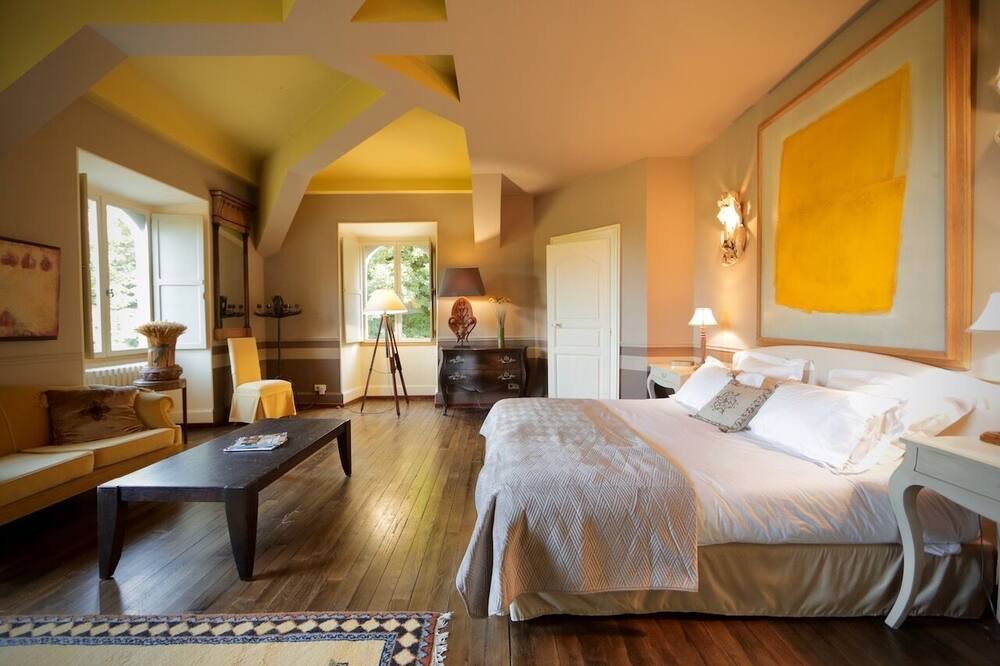 Photo of Bedroom in Gy-les-Nonains