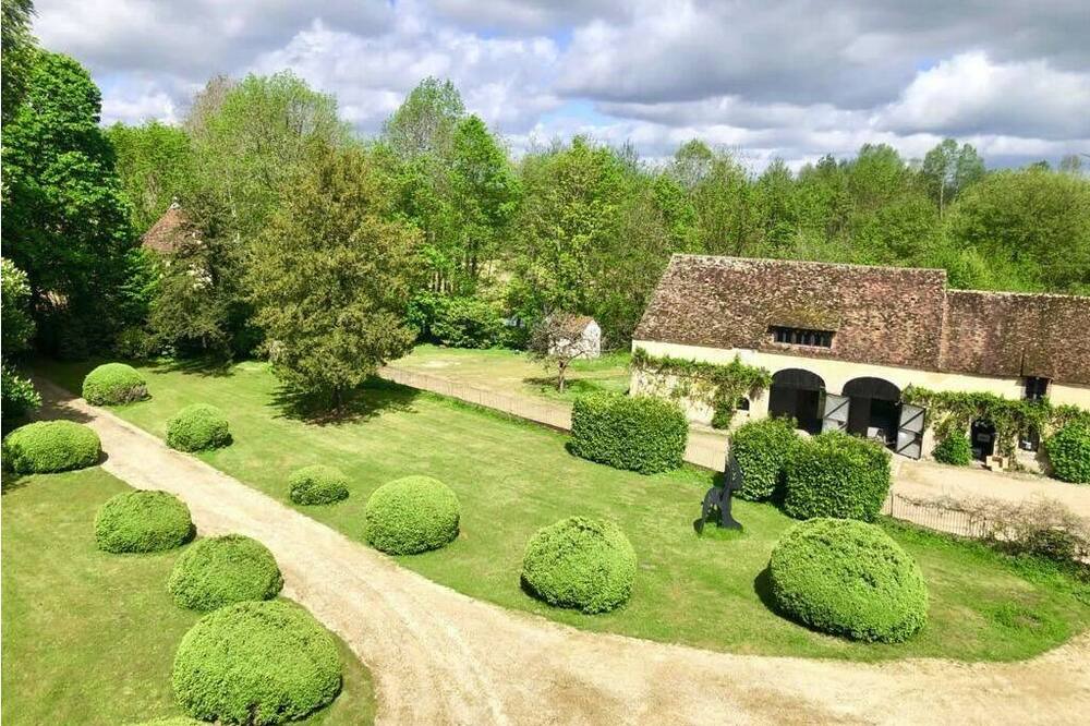 Photo of Outdoor in Gy-les-Nonains