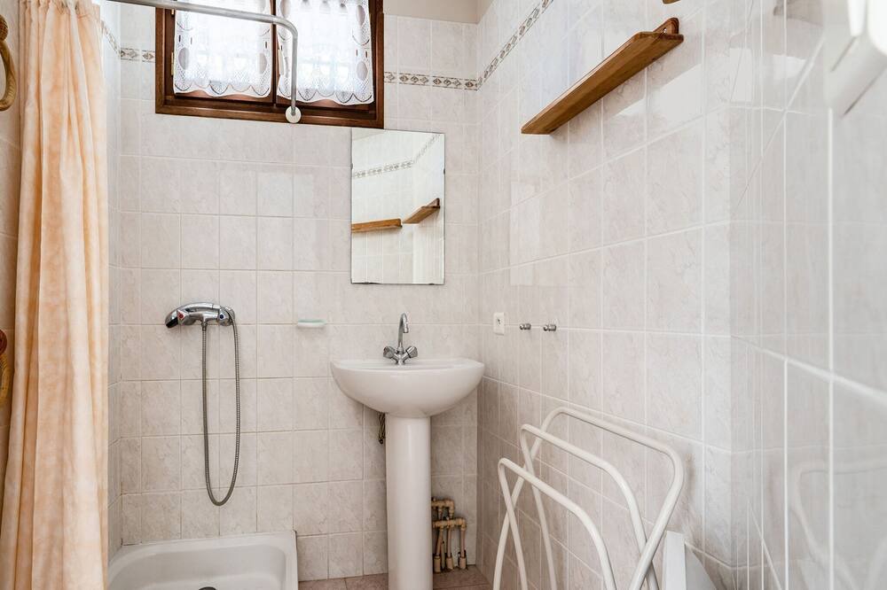 Photo of Bathroom in Minerve