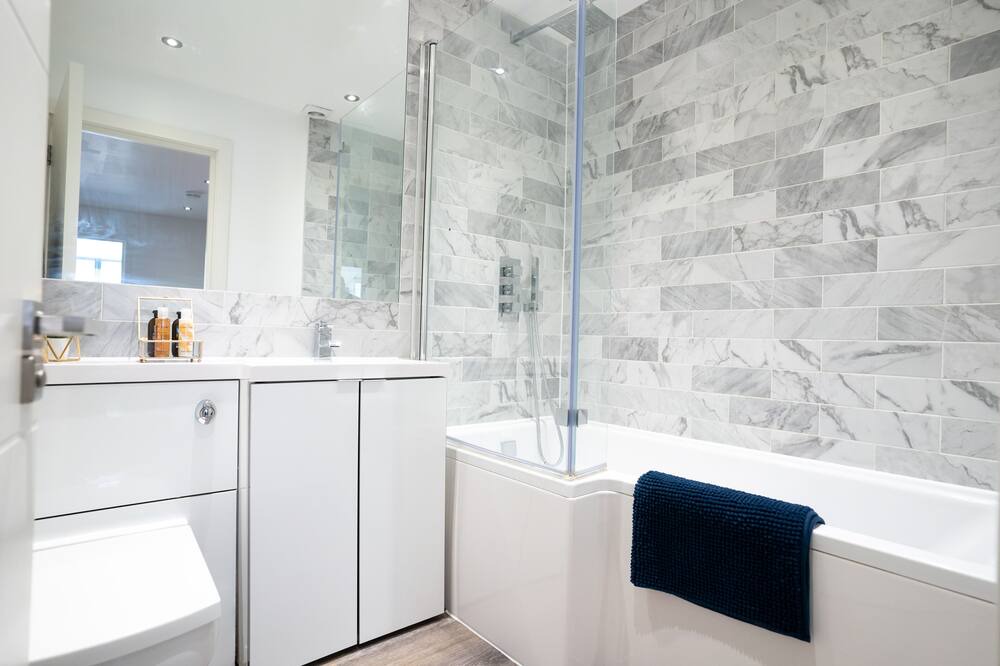 Photo of Bathroom in Reading