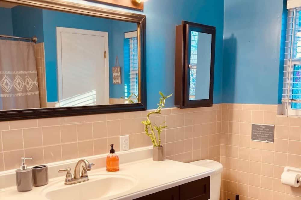 Photo of Bathroom in Bella Vista