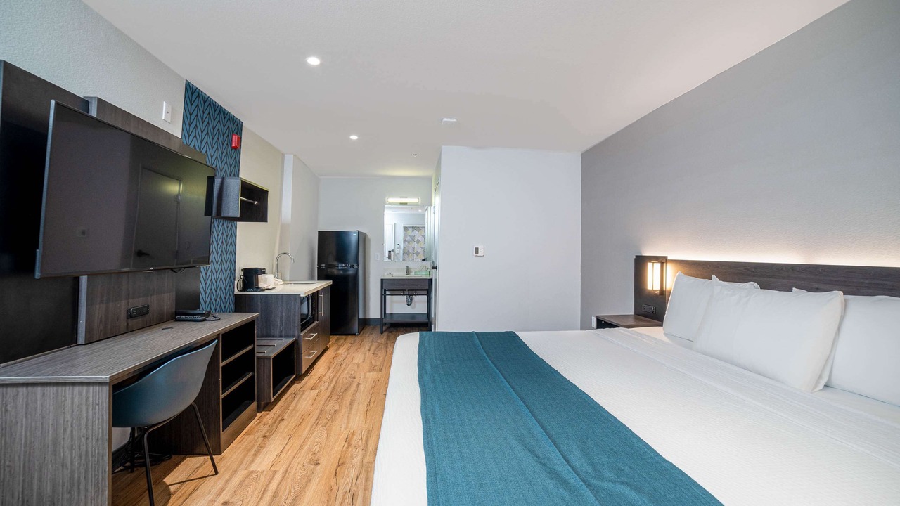 Photo of Others in Civic Center