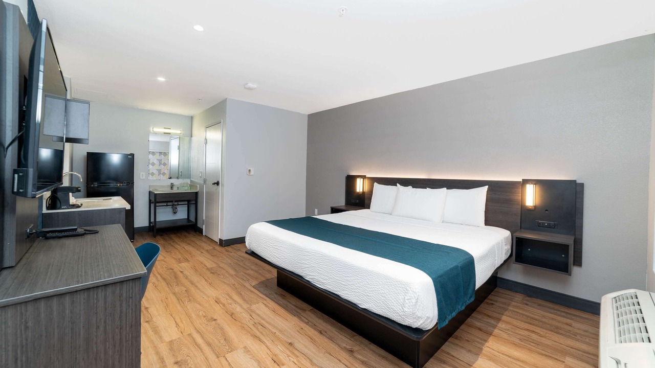 Photo of Others in Civic Center