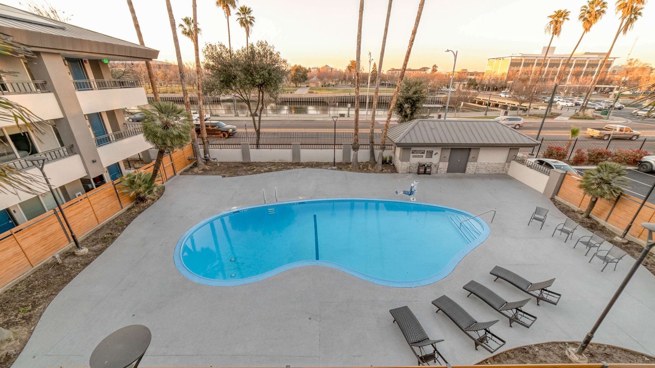 Photo of Outdoor in Civic Center