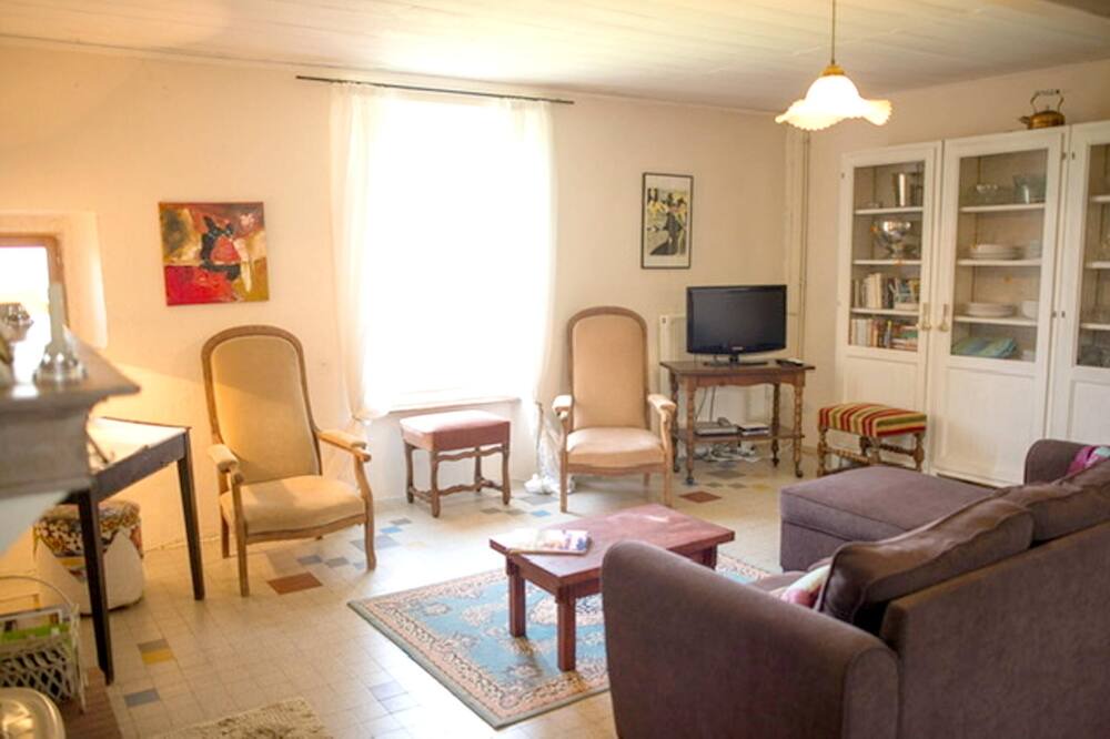 Photo of Livingroom in Massaguel