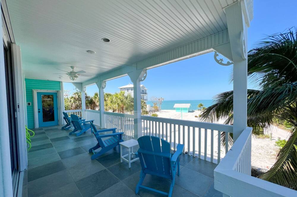 Photo of Patio Balcony in Jose's Hideaway