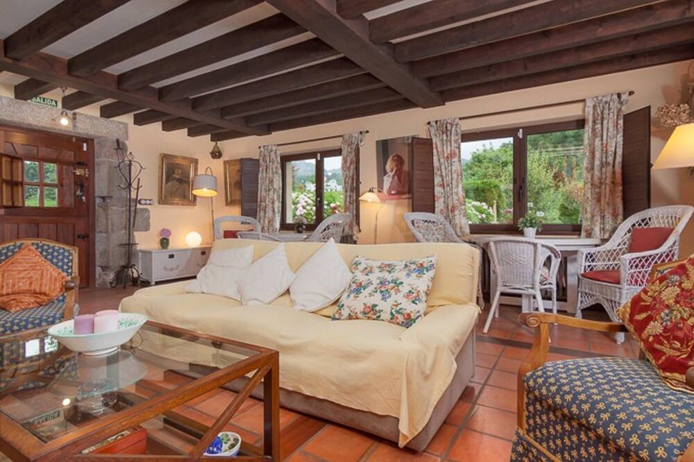 Photo of Livingroom in Escobedo de Camargo