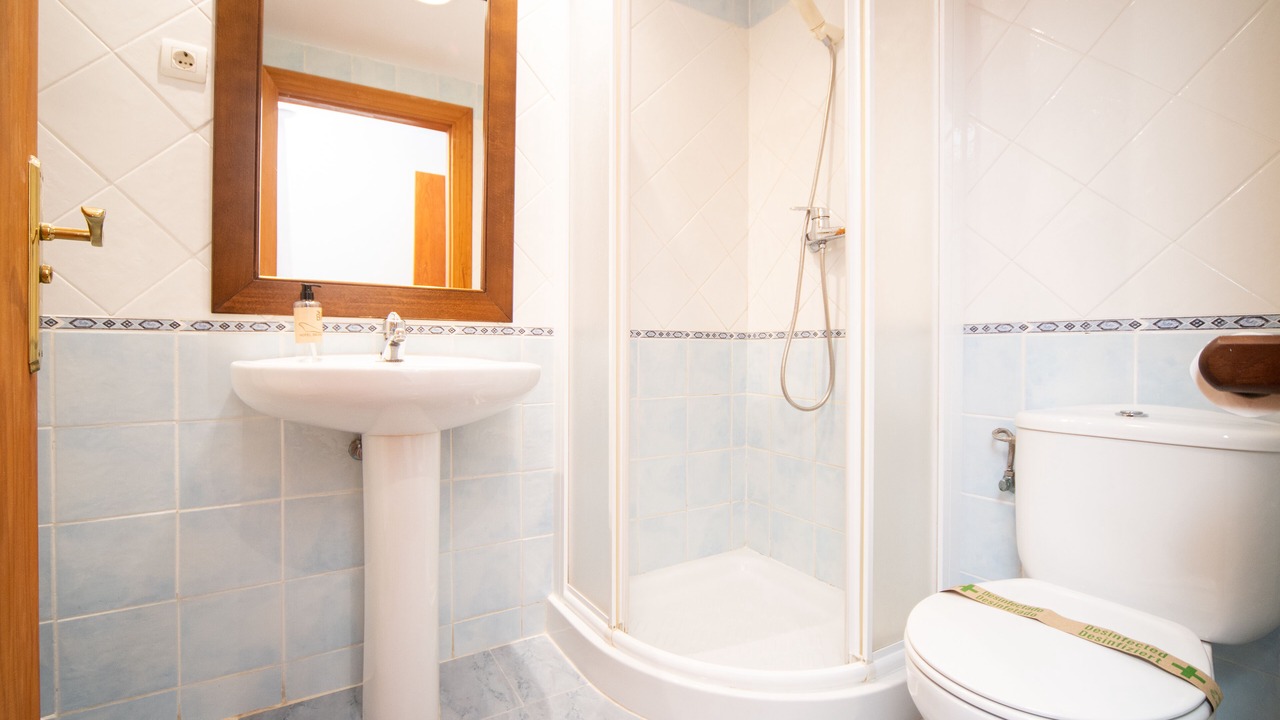 Photo of Bathroom in Mundaka