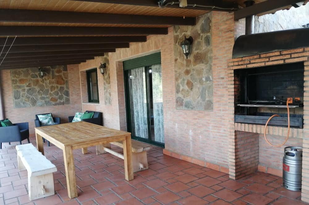 Photo of Outdoor in Alia
