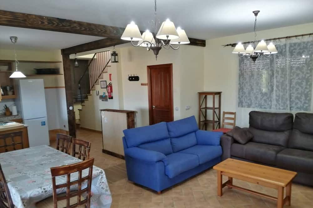 Photo of Livingroom in Alia