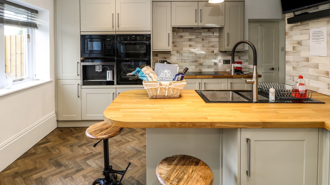 Photo of Others in Hepworth