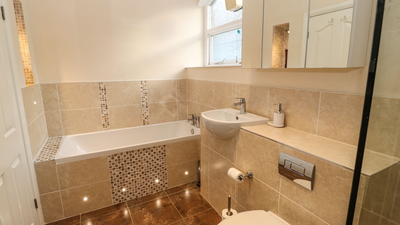 Photo of Others in Hepworth