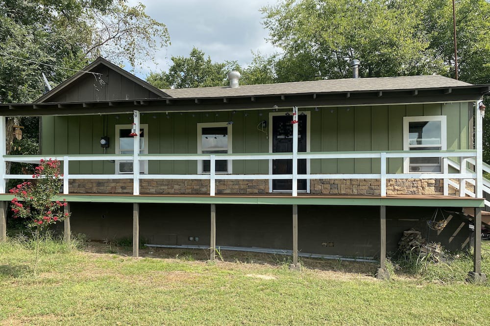 Photo of Outdoor in Moodys