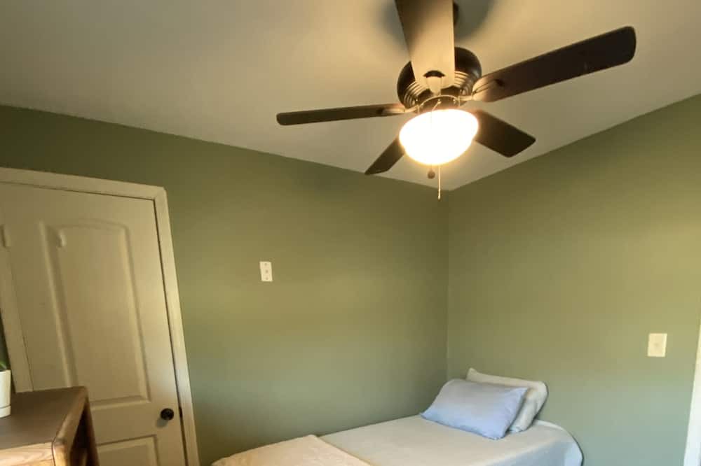 Photo of Bedroom in Moodys