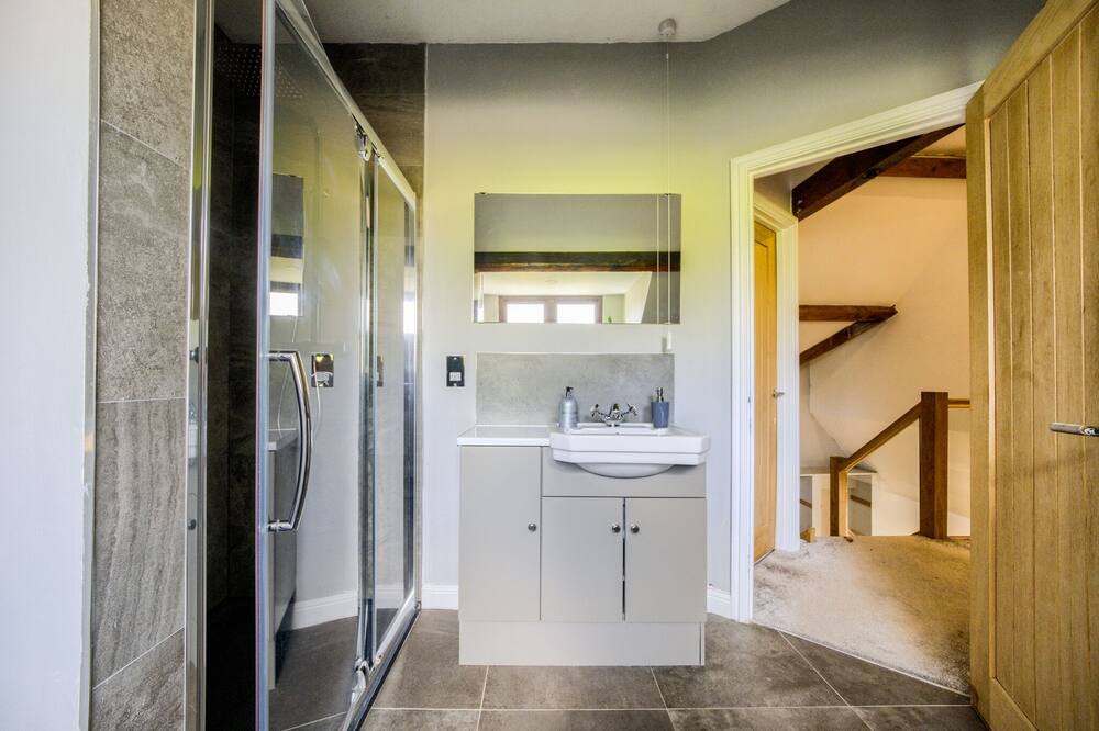 Photo of Bathroom in Lillington