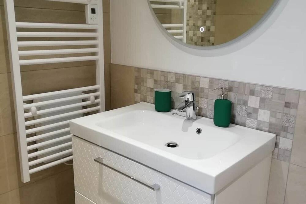 Photo of Bathroom in Hergugney