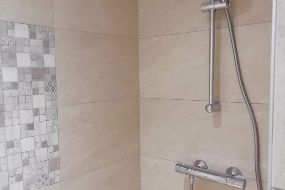Photo of Bathroom in Hergugney