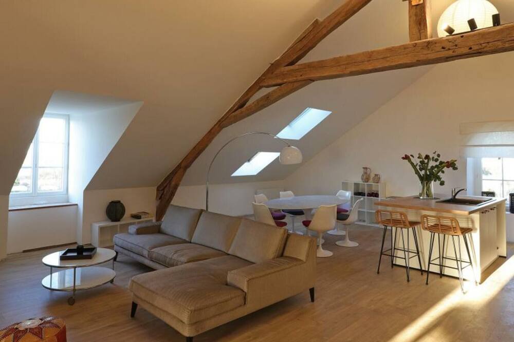 Photo of Livingroom in Le Menil-Brout