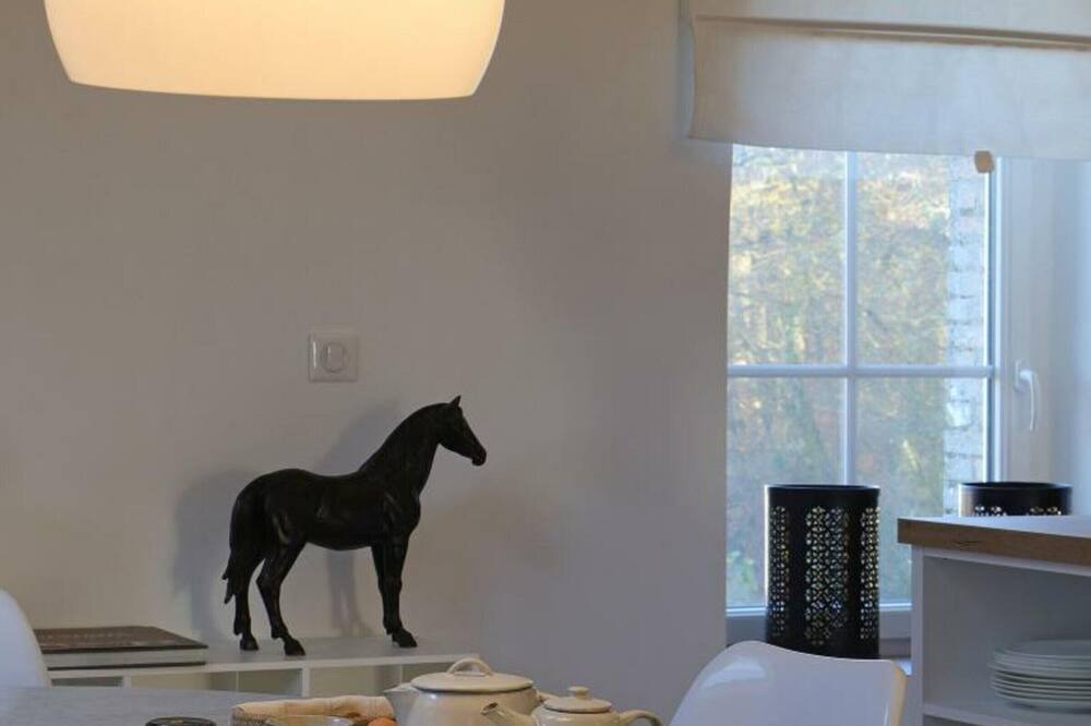 Photo of Others in Le Menil-Brout