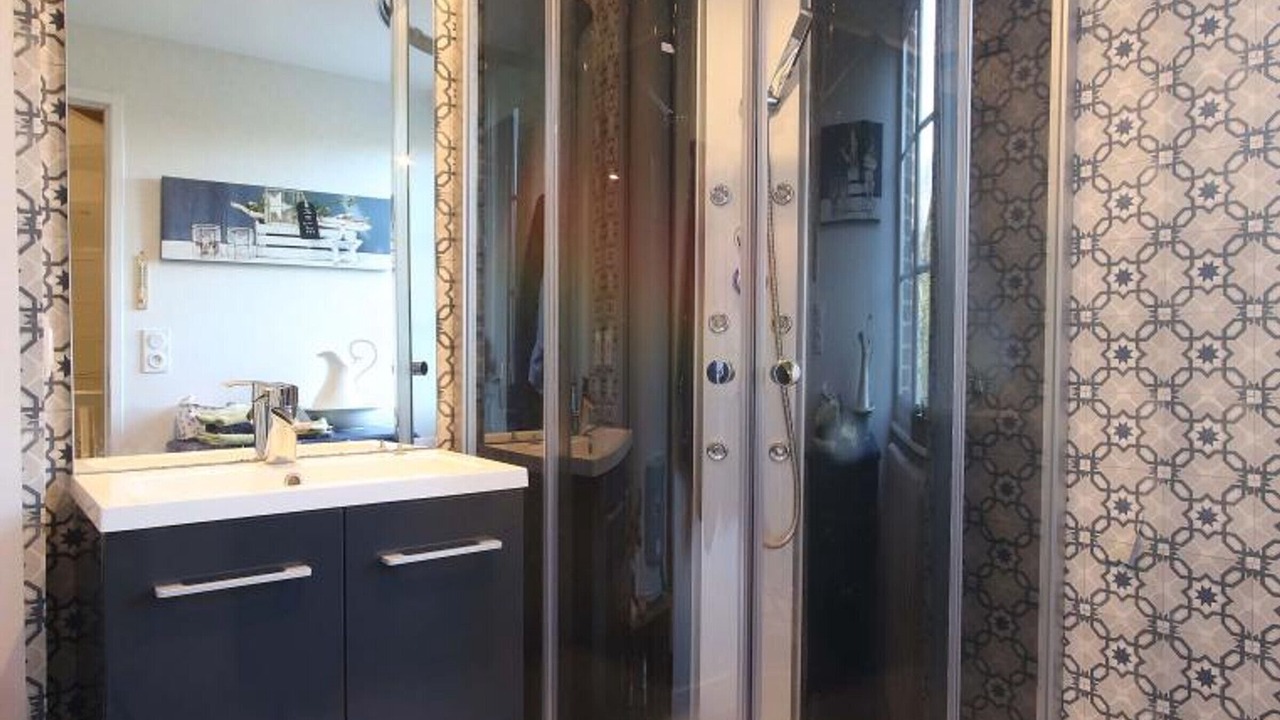 Photo of Bathroom in Dompierre