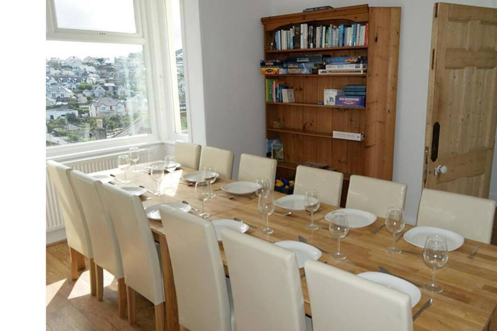 Photo of Kitchen in Perranporth