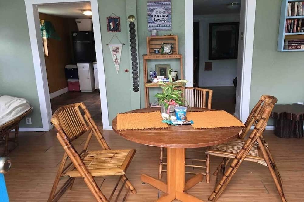 Photo of Kitchen in Barrett