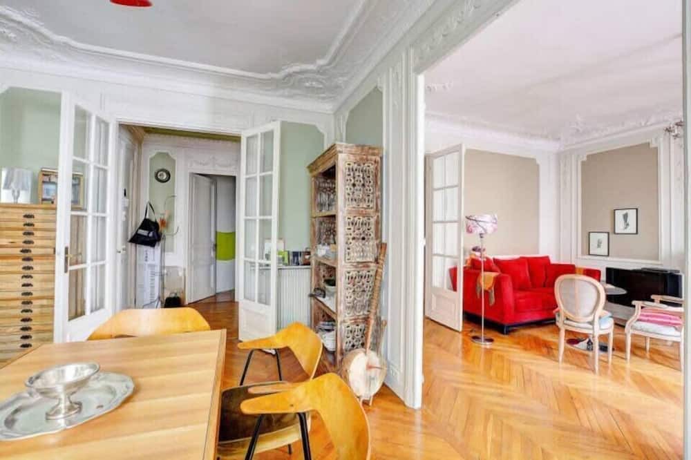 Photo of Others in Val-de-Grace