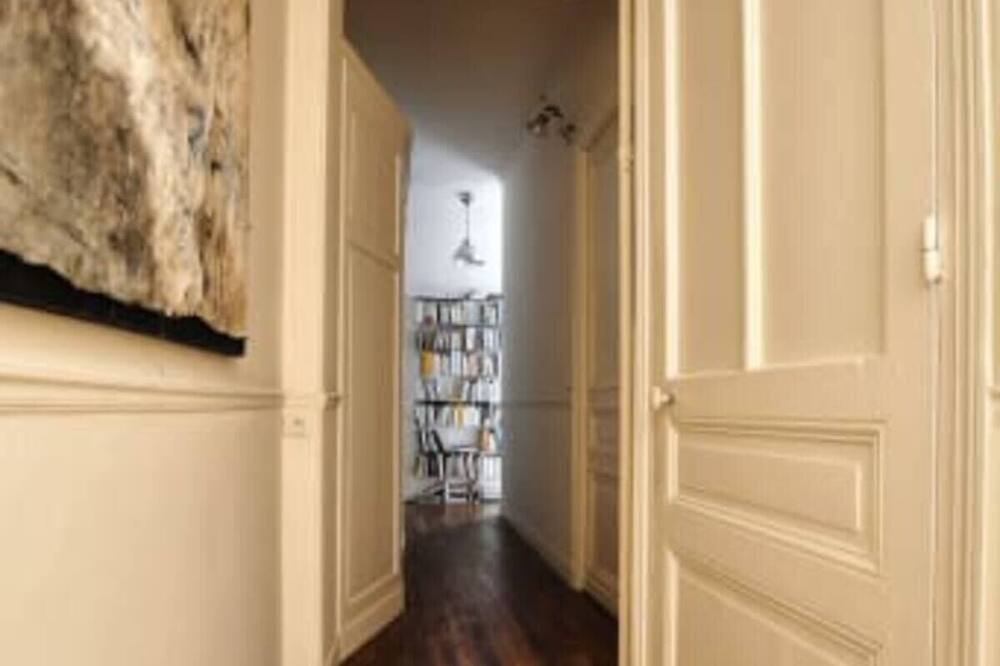 Photo of Bedroom in Val-de-Grace