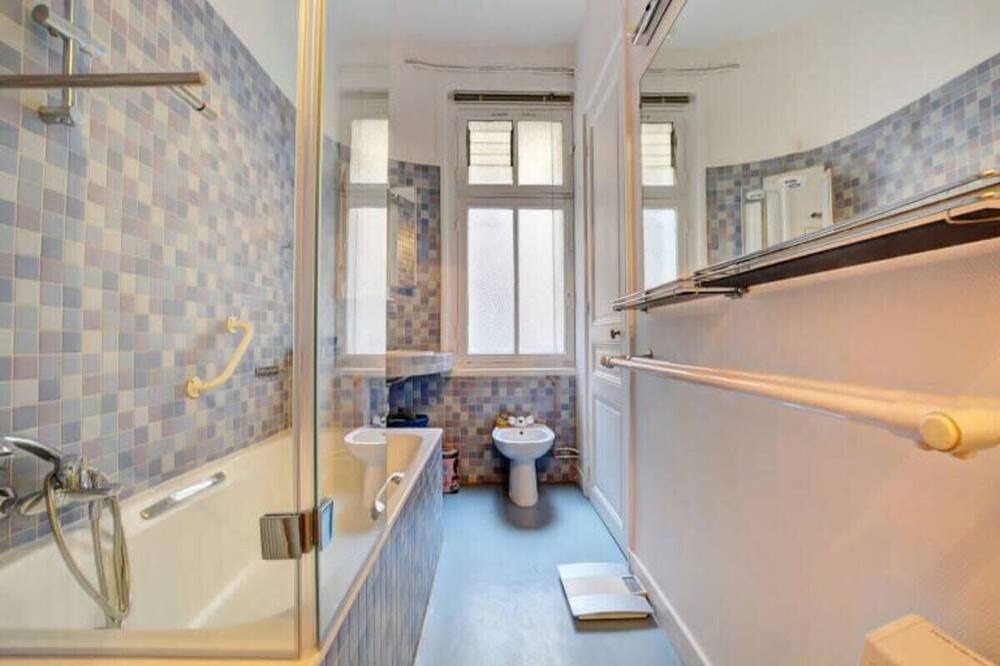 Photo of Others in Val-de-Grace