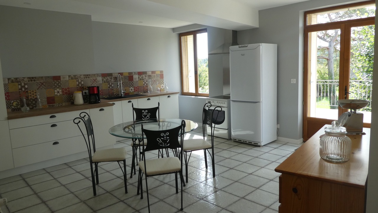 Photo of Kitchen in Marolles-sous-Lignieres