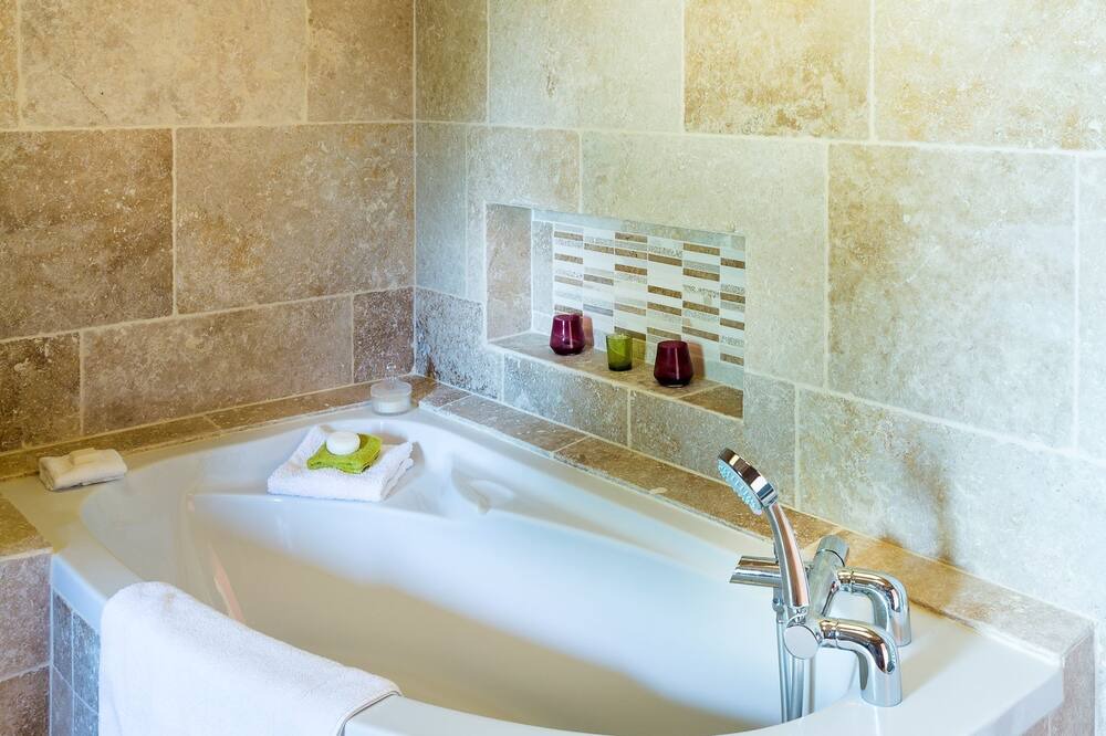 Photo of Bathroom in Castelmoron-sur-Lot