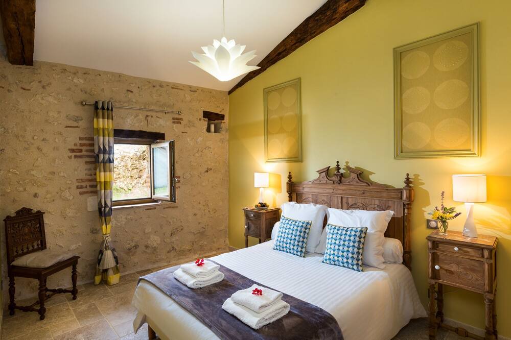 Photo of Bedroom in Castelmoron-sur-Lot