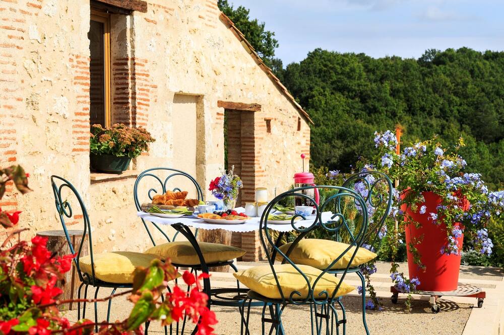 Photo of Patio Balcony in Castelmoron-sur-Lot