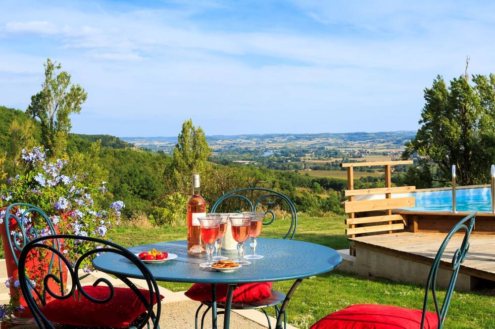 Photo of Patio Balcony in Castelmoron-sur-Lot
