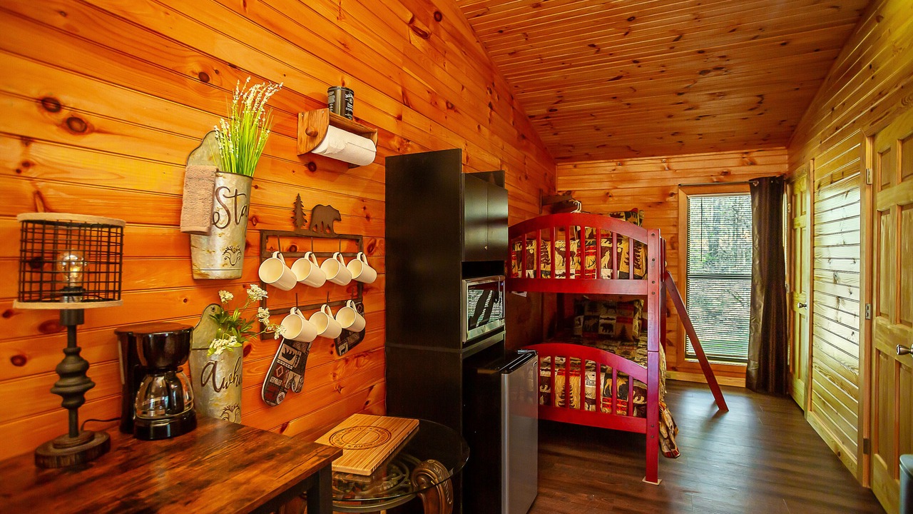 Photo of Bedroom in Benton