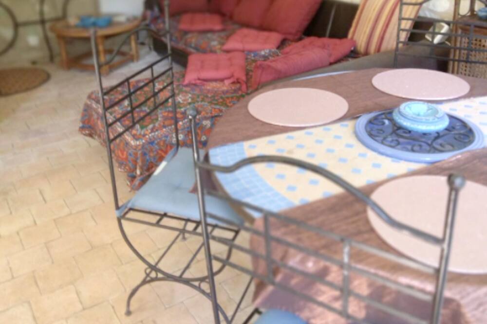 Photo of Livingroom in Courchamps