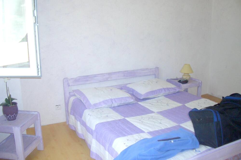Photo of Others in Salles-Curan