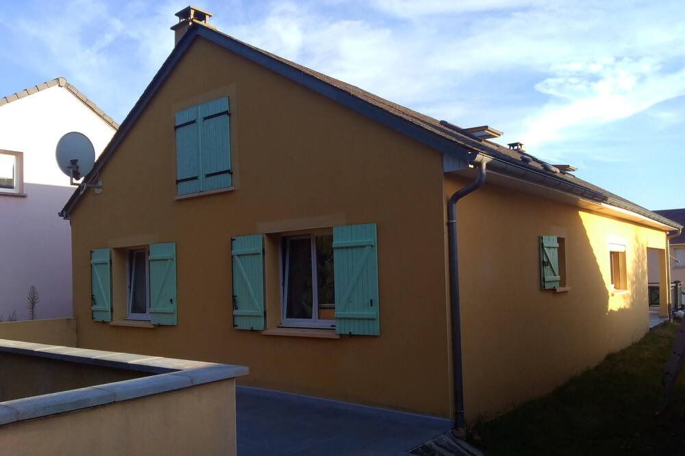 Photo of Others in Salles-Curan