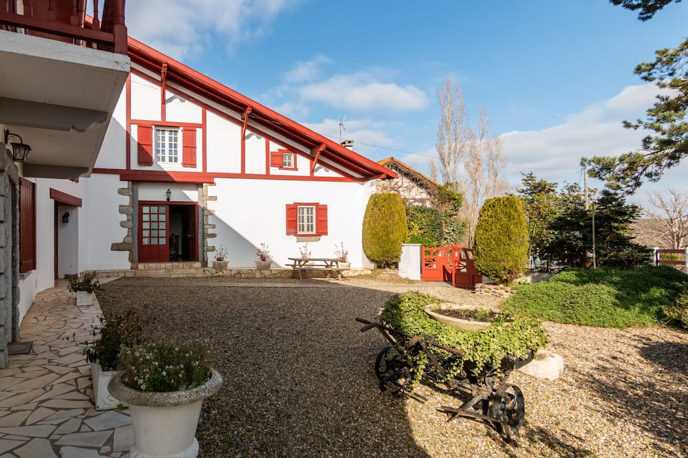 Photo of Outdoor in Beyrie-sur-Joyeuse