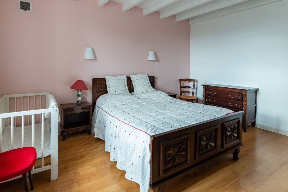 Photo of Bedroom in Beyrie-sur-Joyeuse