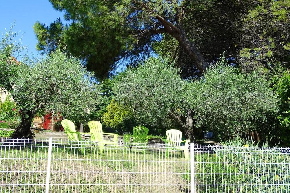 Photo of Outdoor in Cardet