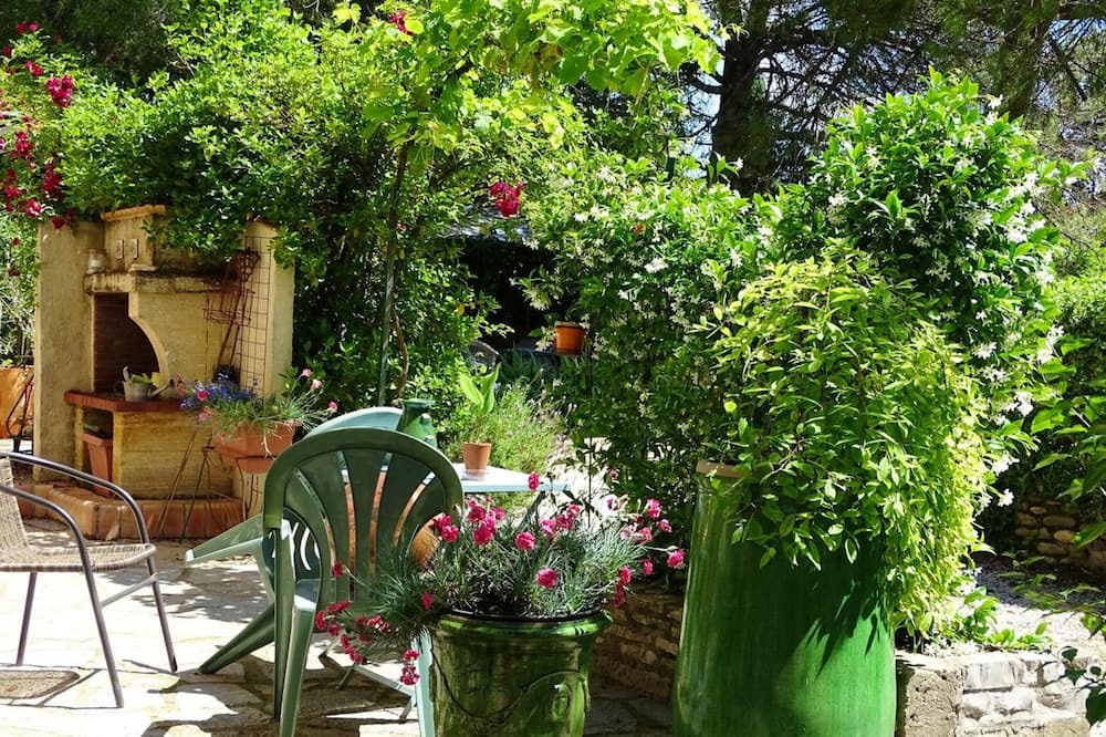 Photo of Outdoor in Cardet